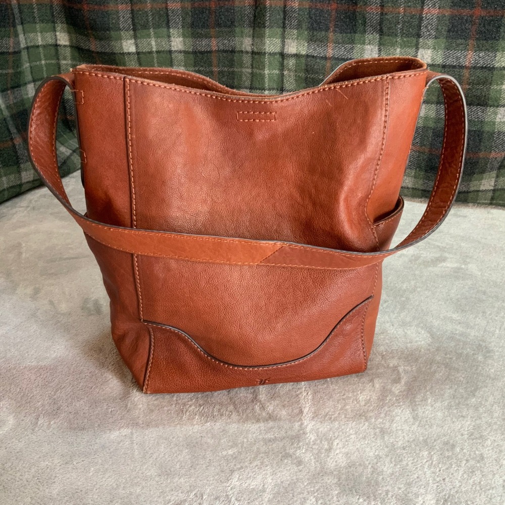 Frye Melissa Small Leather Hobo Bag Cognac Brown Shoulder Tote